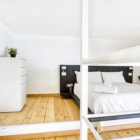 Joivy Charismatic 1-bed Flat With Parking * Mailand