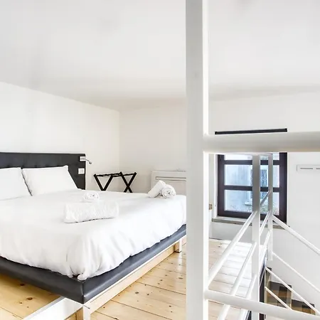 Apartment Joivy Charismatic 1-bed Flat With Parking